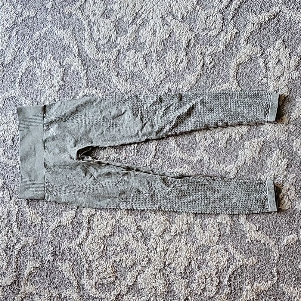 Gymshark Vital Seamless Leggings Green Khaki Marl Size XS